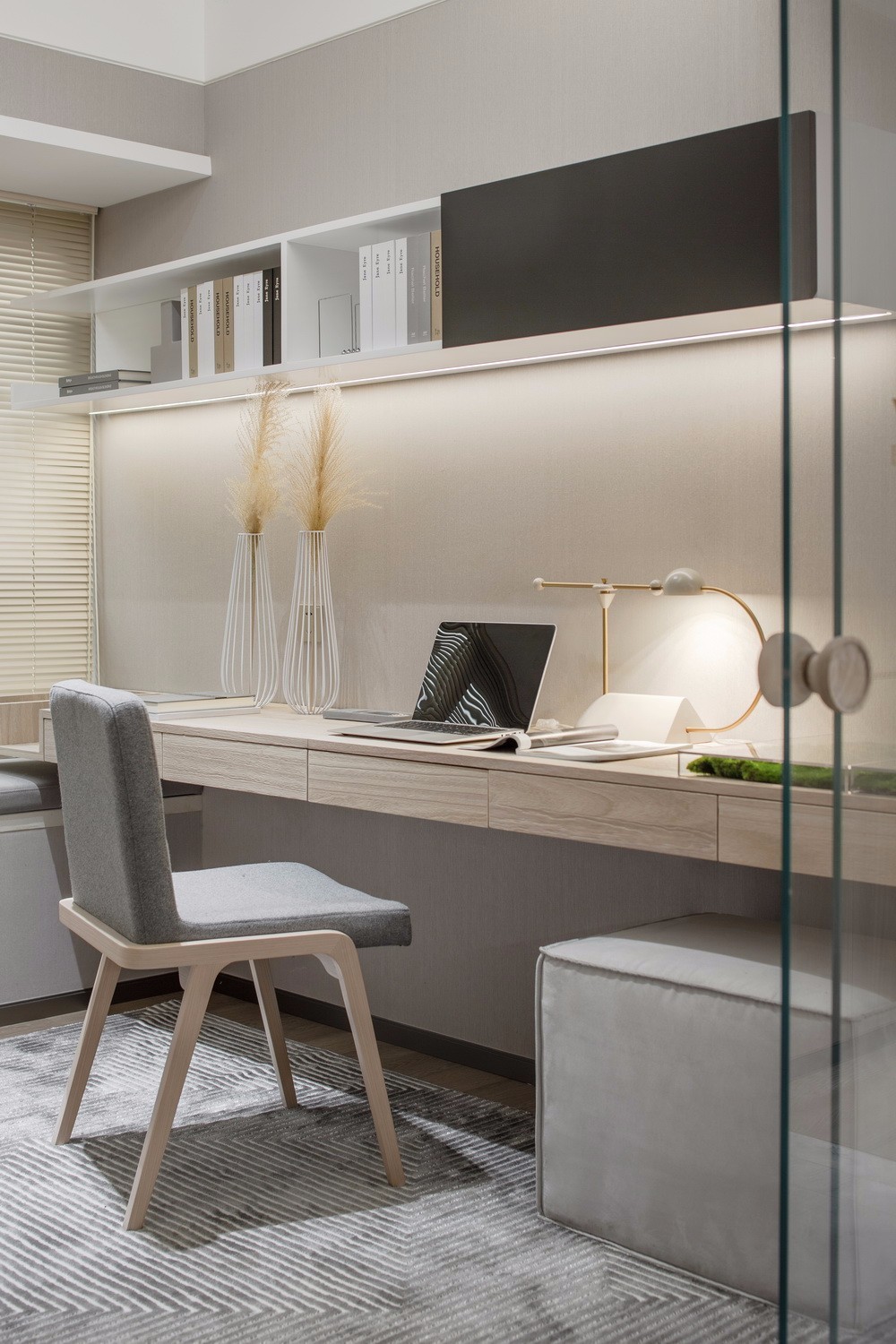 现代简约风格室内家装案例效果图-书房 现代简约风格室内家装案例效果图-书房